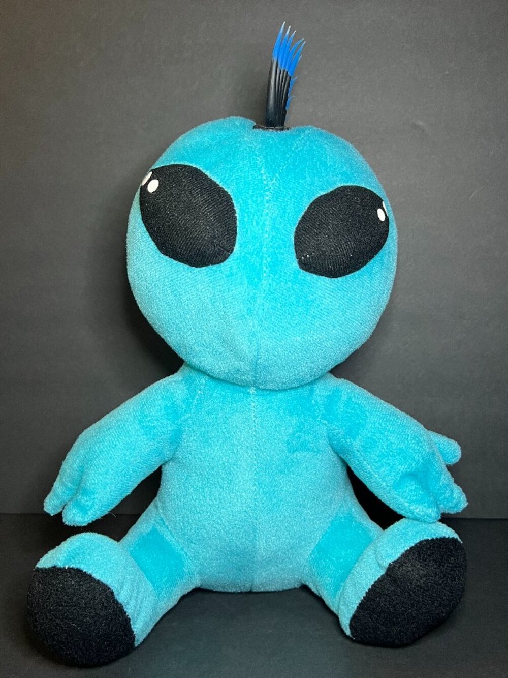 A&A Global Ind. 2021 Aqua Blue Mohawk Space Punk Alien Plush Stuffed Toy 13.5"